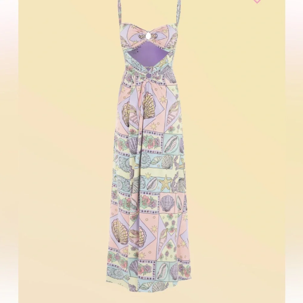 Zoe Cutout Dress - Picture 4 of 7